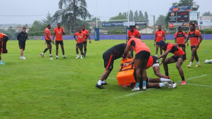 Fiji sevens team at there training run.