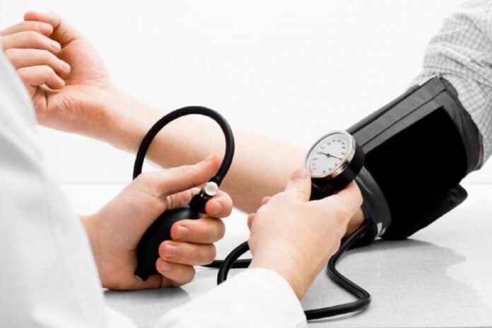 There are five silent warning signs of morning hypertension